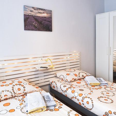 Photo Art Apartment Burgas City Exterior foto